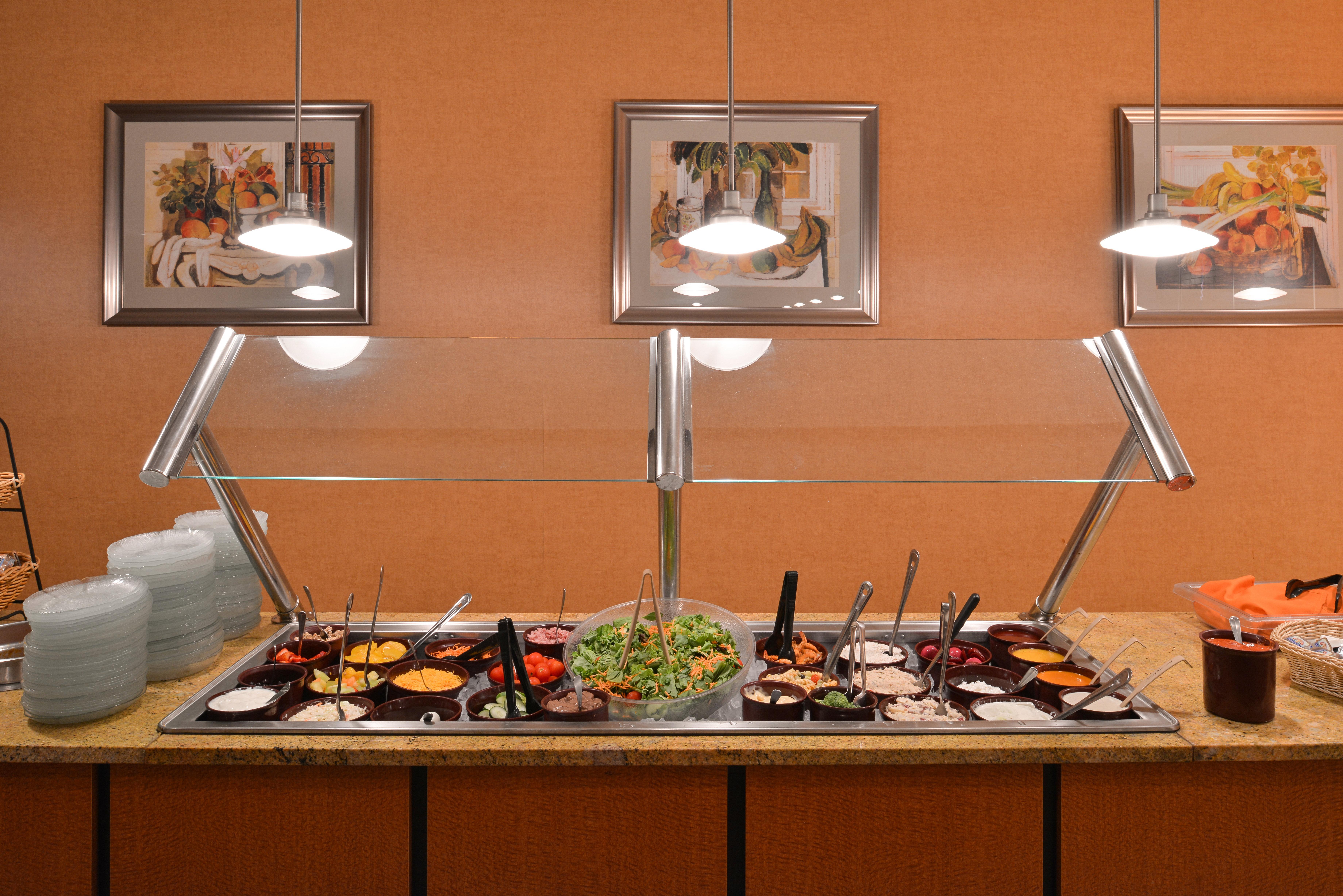 Holiday Inn Martinsburg By Ihg Bagian luar foto