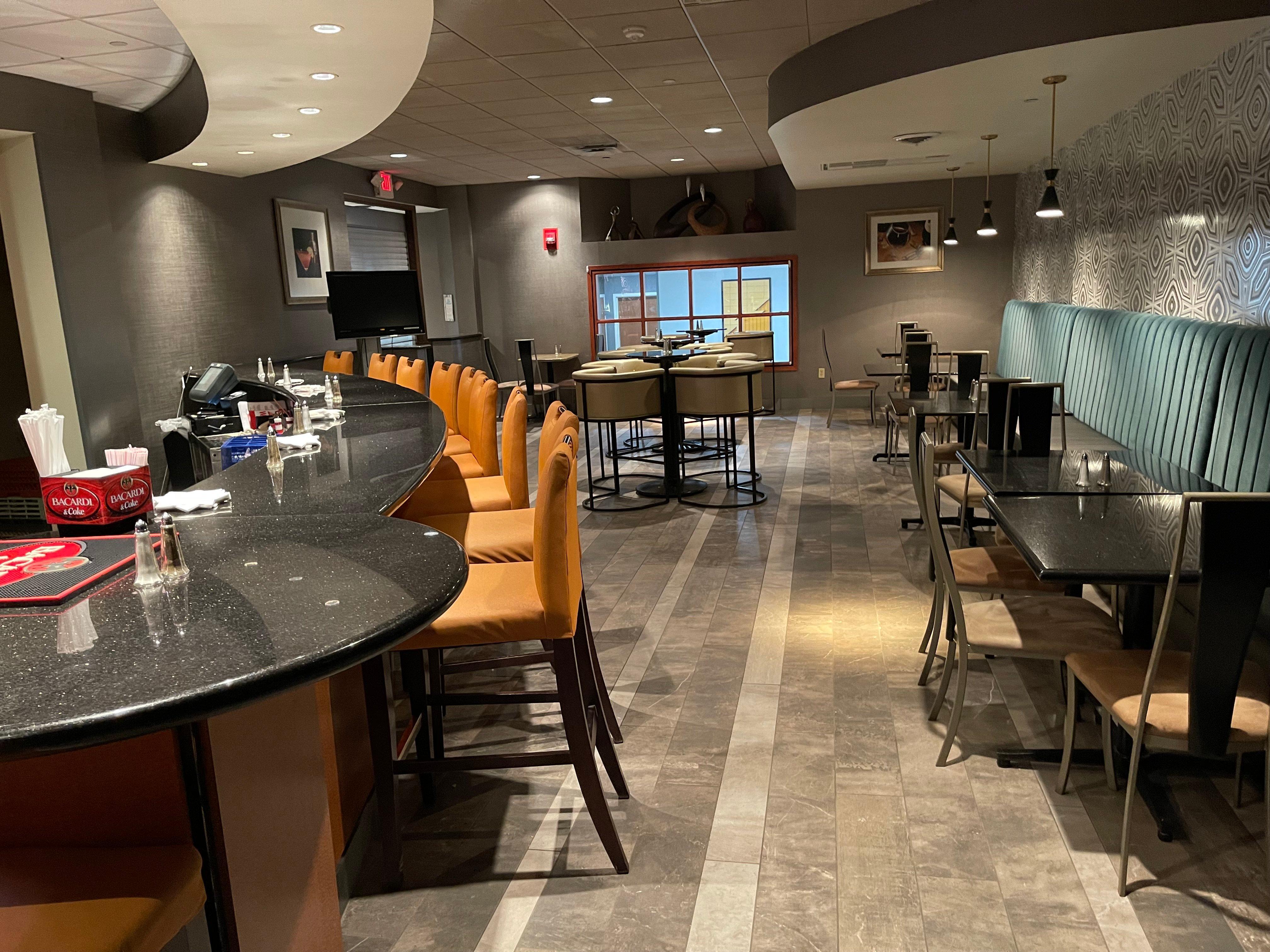 Holiday Inn Martinsburg By Ihg Bagian luar foto