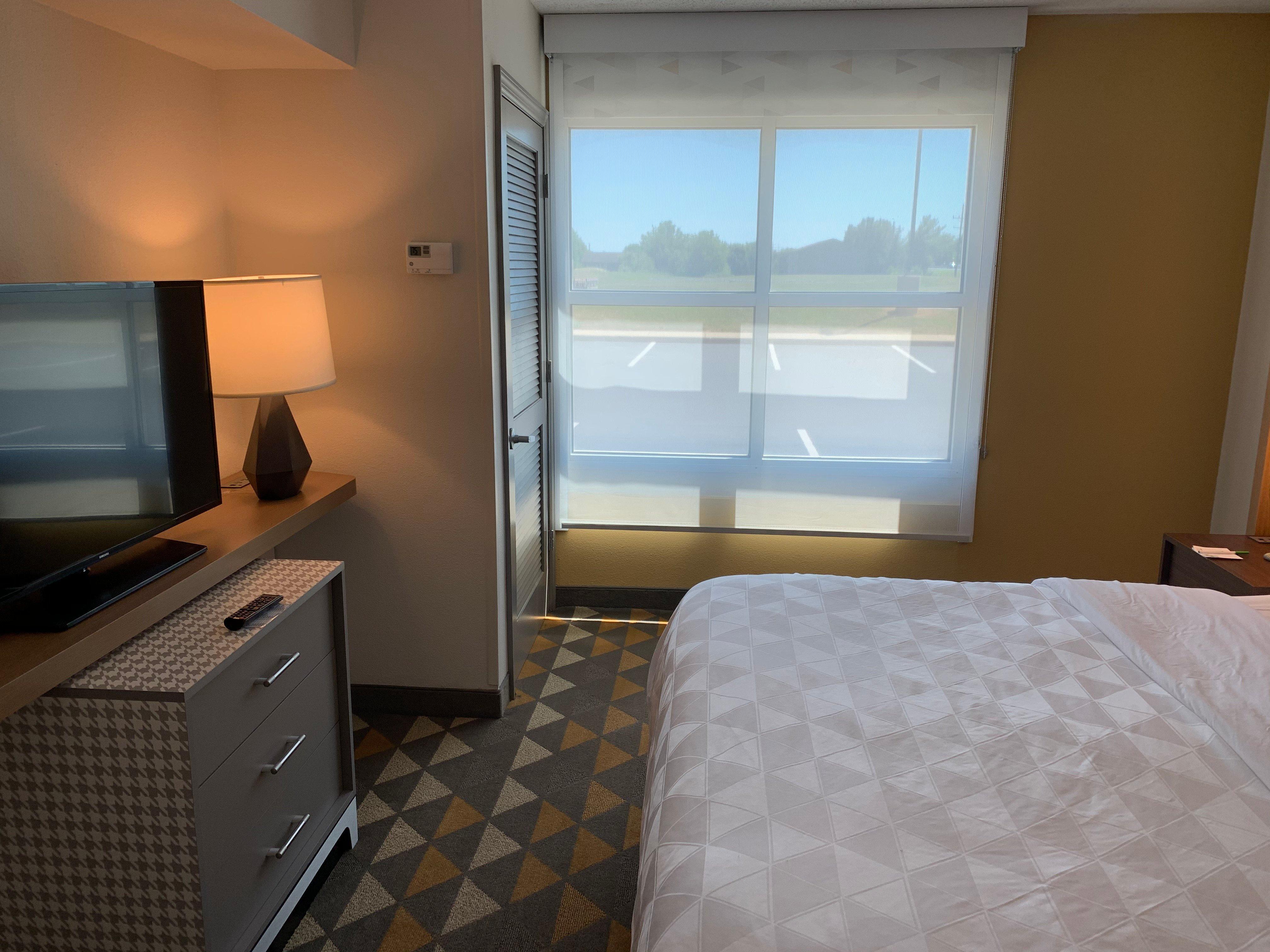 Holiday Inn Martinsburg By Ihg Bagian luar foto