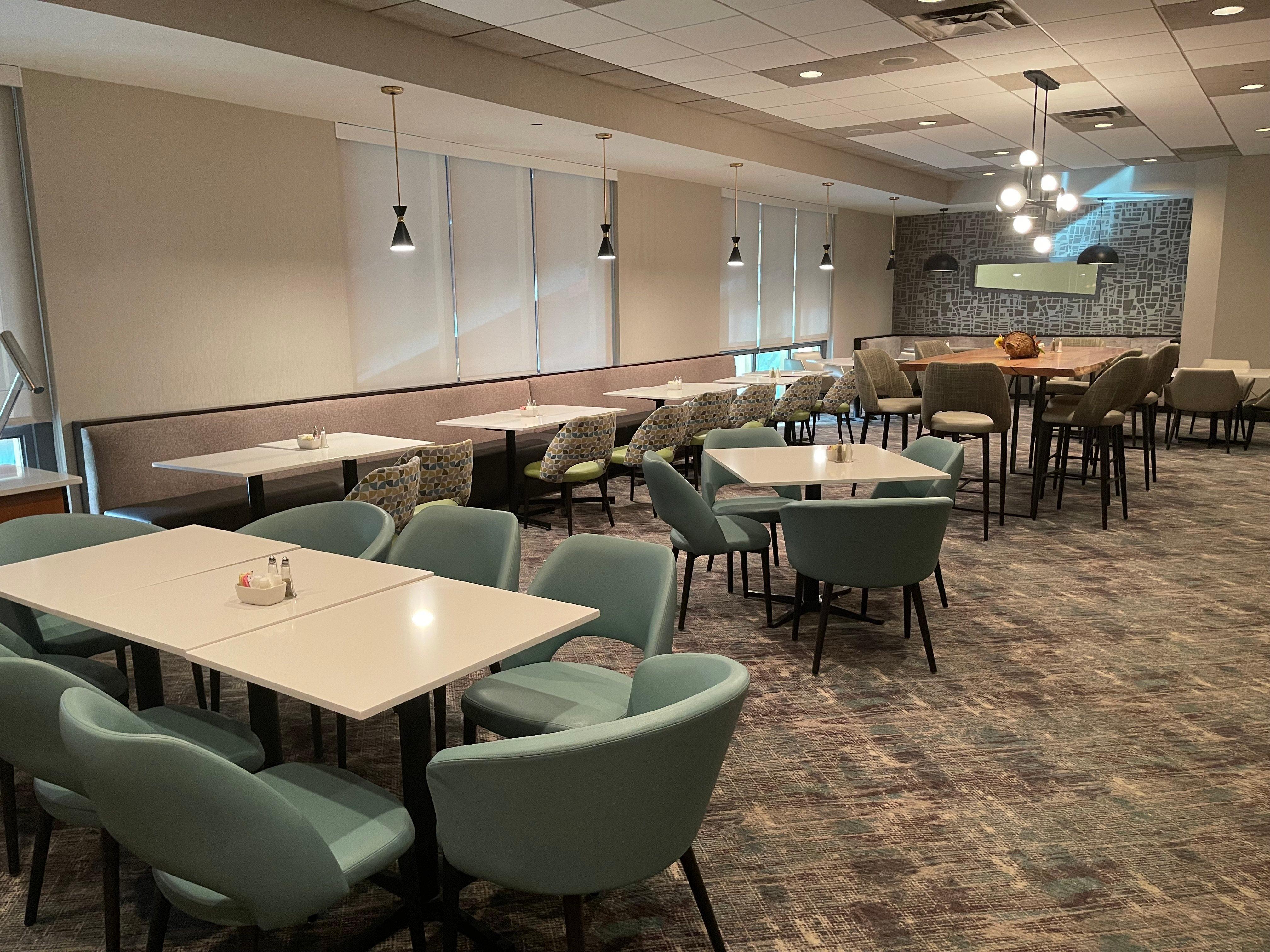 Holiday Inn Martinsburg By Ihg Bagian luar foto